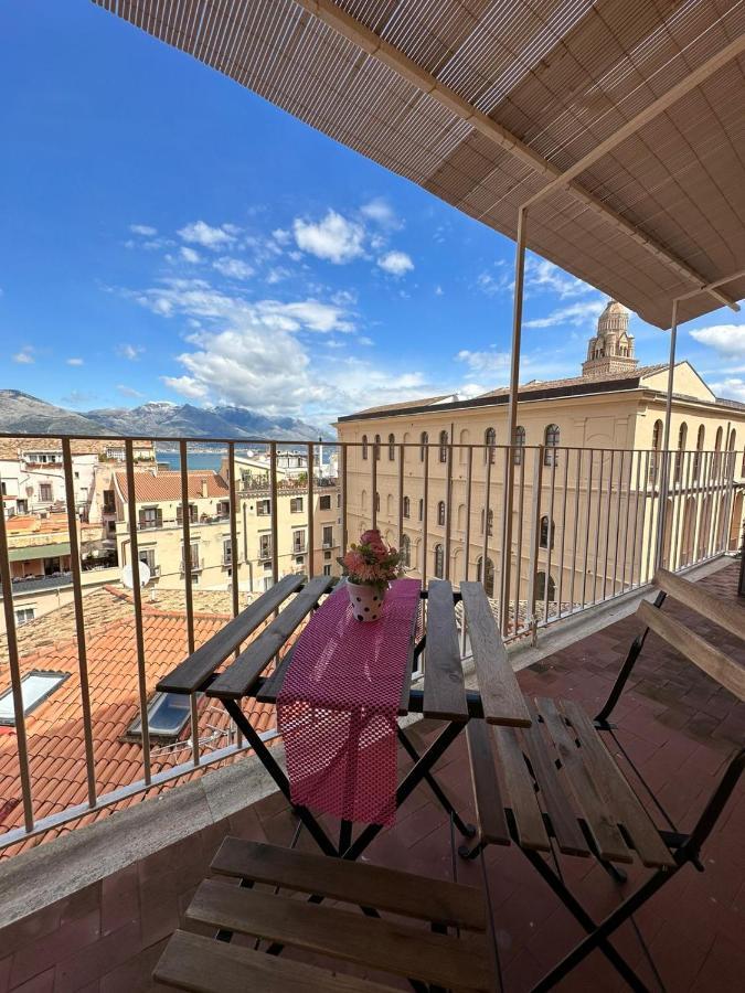 La Finestra Sul Duomo Apartment Gaeta Exterior photo